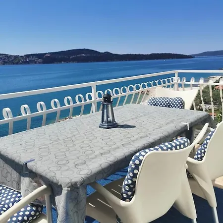 Apartmani Beba Trogir Exterior photo