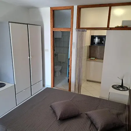 Apartmani Beba Trogir Exterior photo